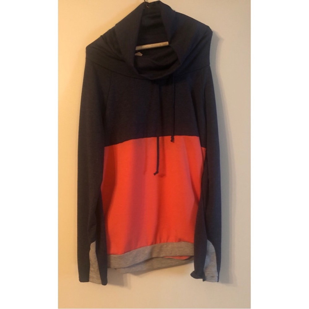 Cute Lightweight  Cowl Neck Top